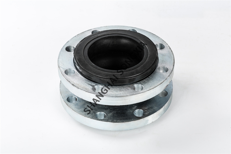 碳钢法兰冷媒增压泵橡胶接头的主要应用